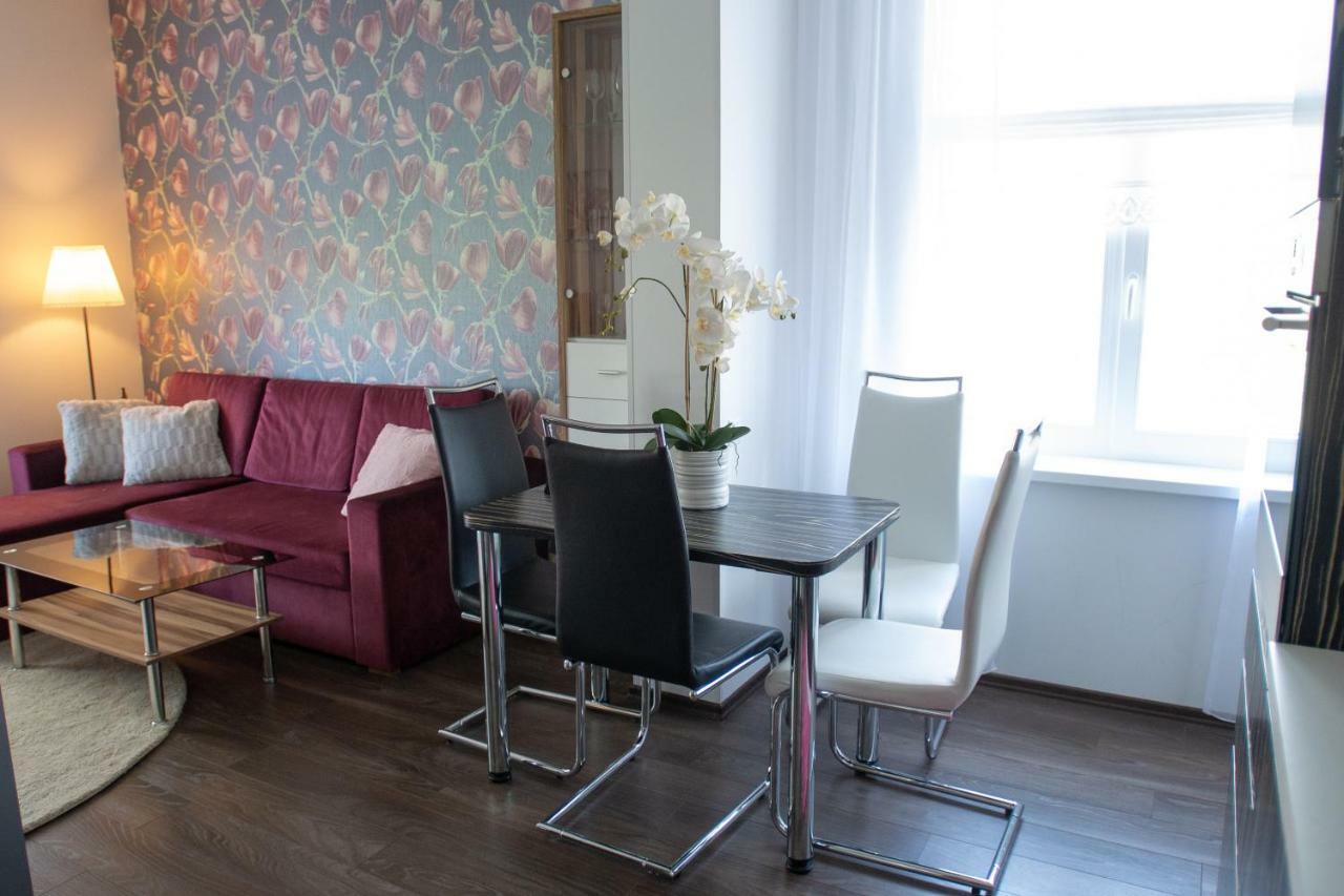 Sadama 11 Apartment Pärnu Buitenkant foto